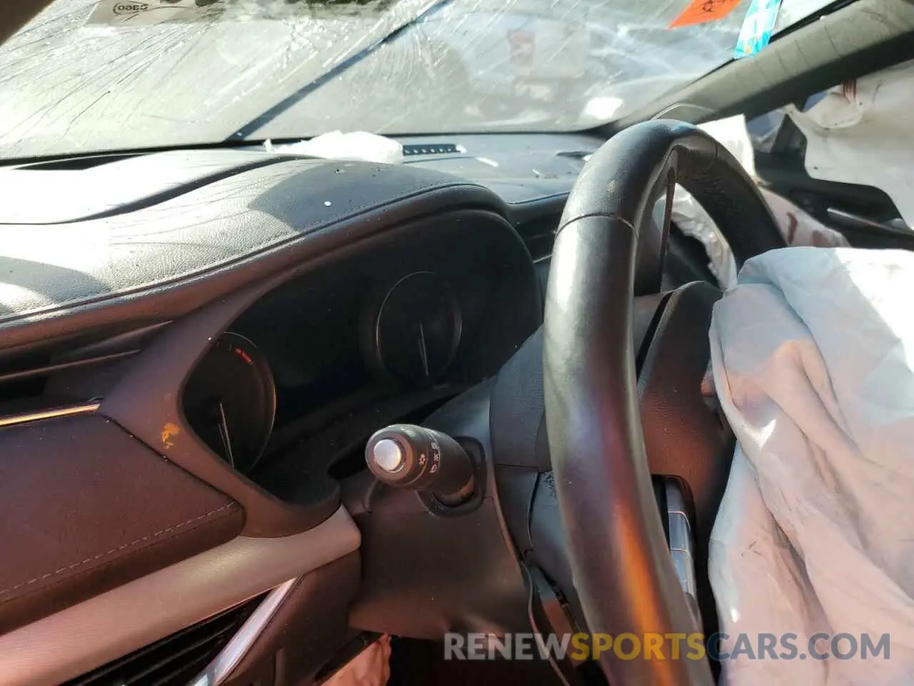 9 Photograph of a damaged car 1GYFZCR45MF002654 CADILLAC XT4 2021