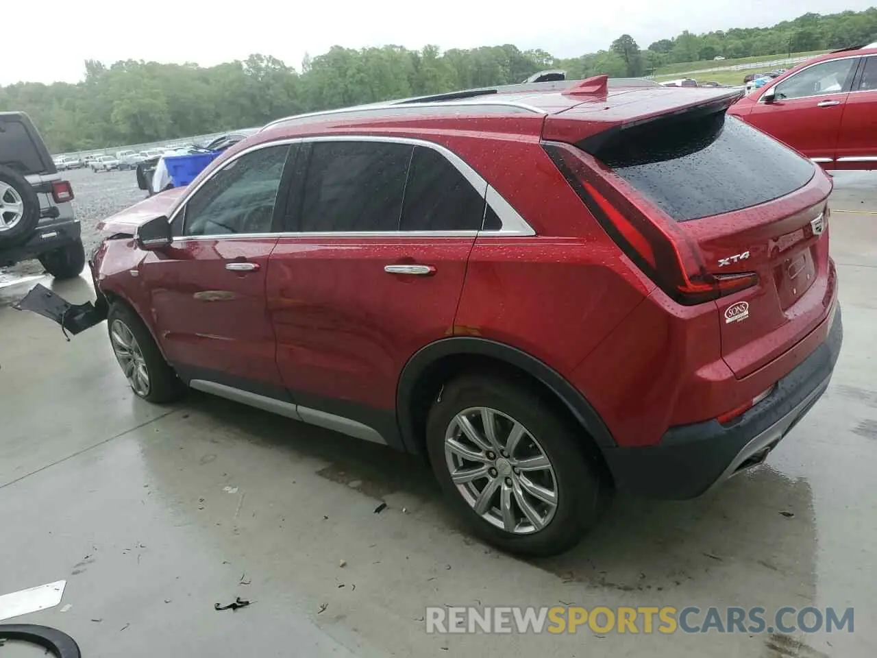 2 Photograph of a damaged car 1GYFZCR45MF040921 CADILLAC XT4 2021