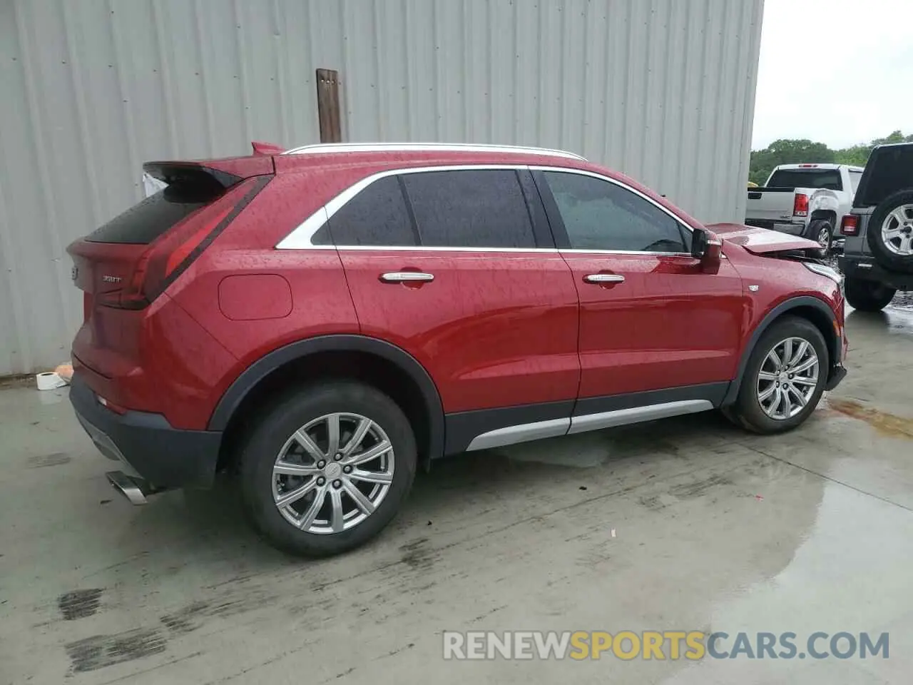 3 Photograph of a damaged car 1GYFZCR45MF040921 CADILLAC XT4 2021