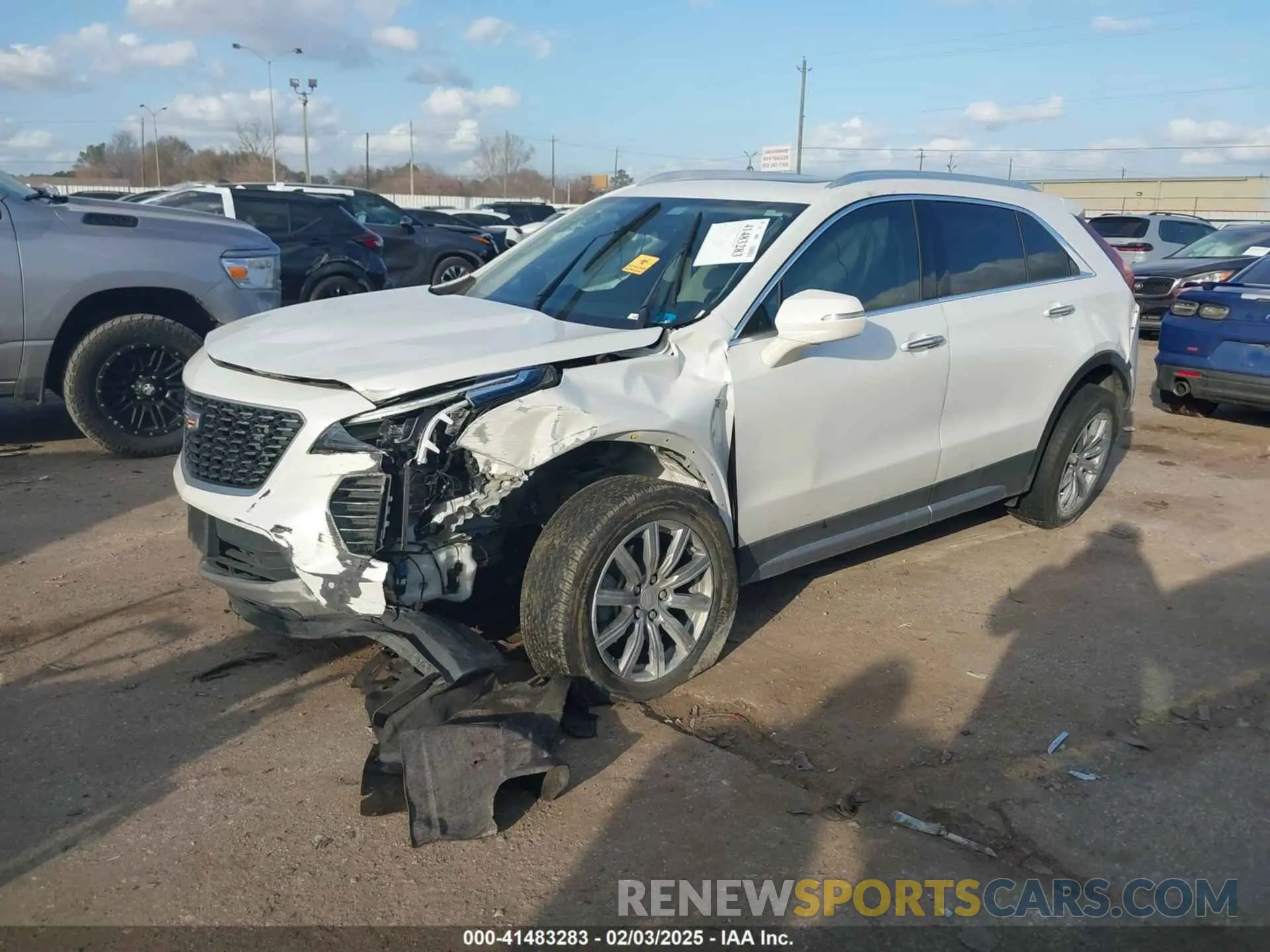 2 Photograph of a damaged car 1GYFZCR47MF084998 CADILLAC XT4 2021