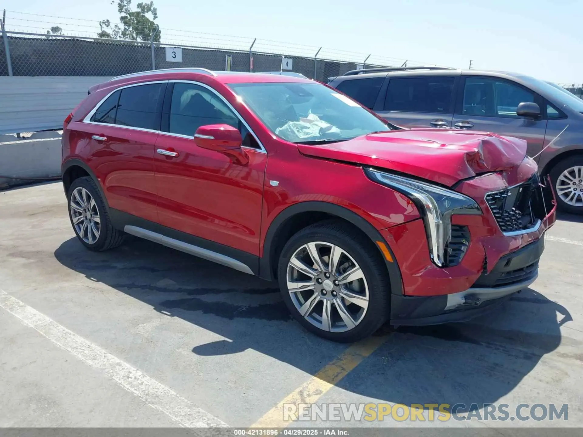 1 Photograph of a damaged car 1GYFZCR48MF004849 CADILLAC XT4 2021