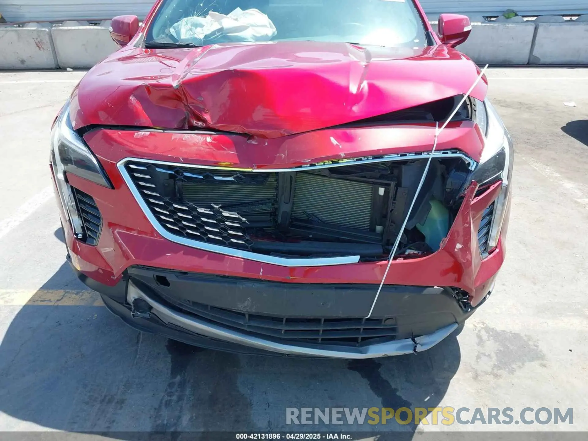 12 Photograph of a damaged car 1GYFZCR48MF004849 CADILLAC XT4 2021