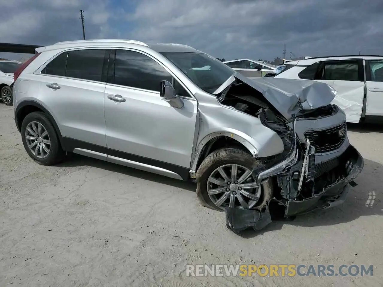 4 Photograph of a damaged car 1GYFZCR48MF071547 CADILLAC XT4 2021