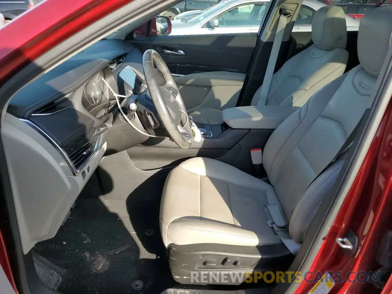 7 Photograph of a damaged car 1GYFZDR43MF016770 CADILLAC XT4 2021