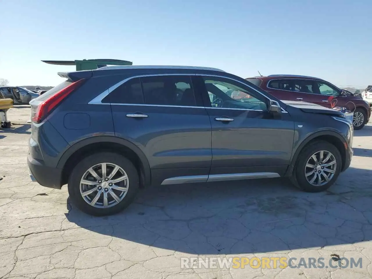 3 Photograph of a damaged car 1GYFZDR47MF002175 CADILLAC XT4 2021