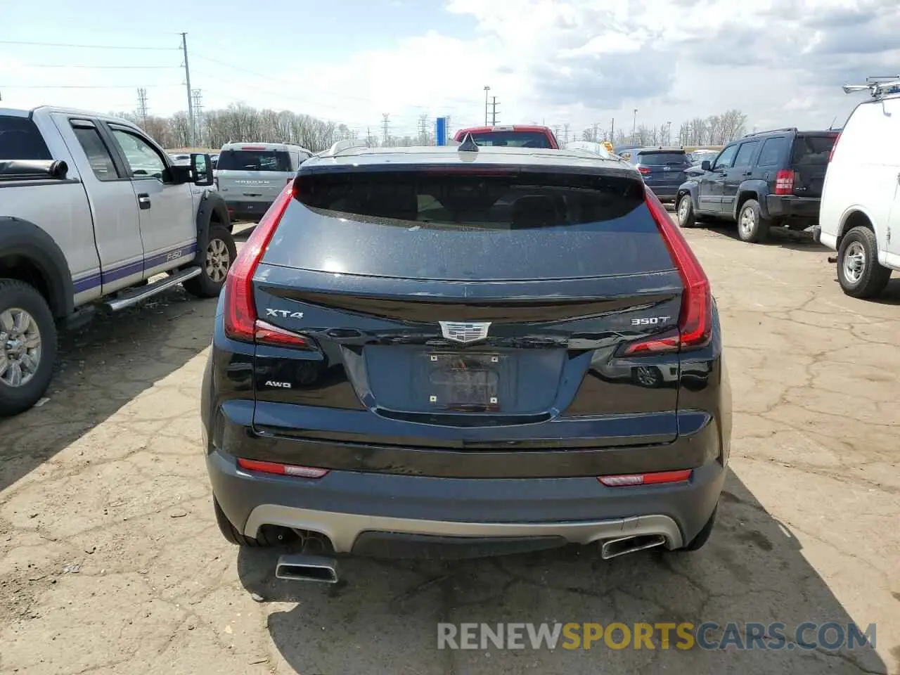 6 Photograph of a damaged car 1GYFZDR48MF081095 CADILLAC XT4 2021