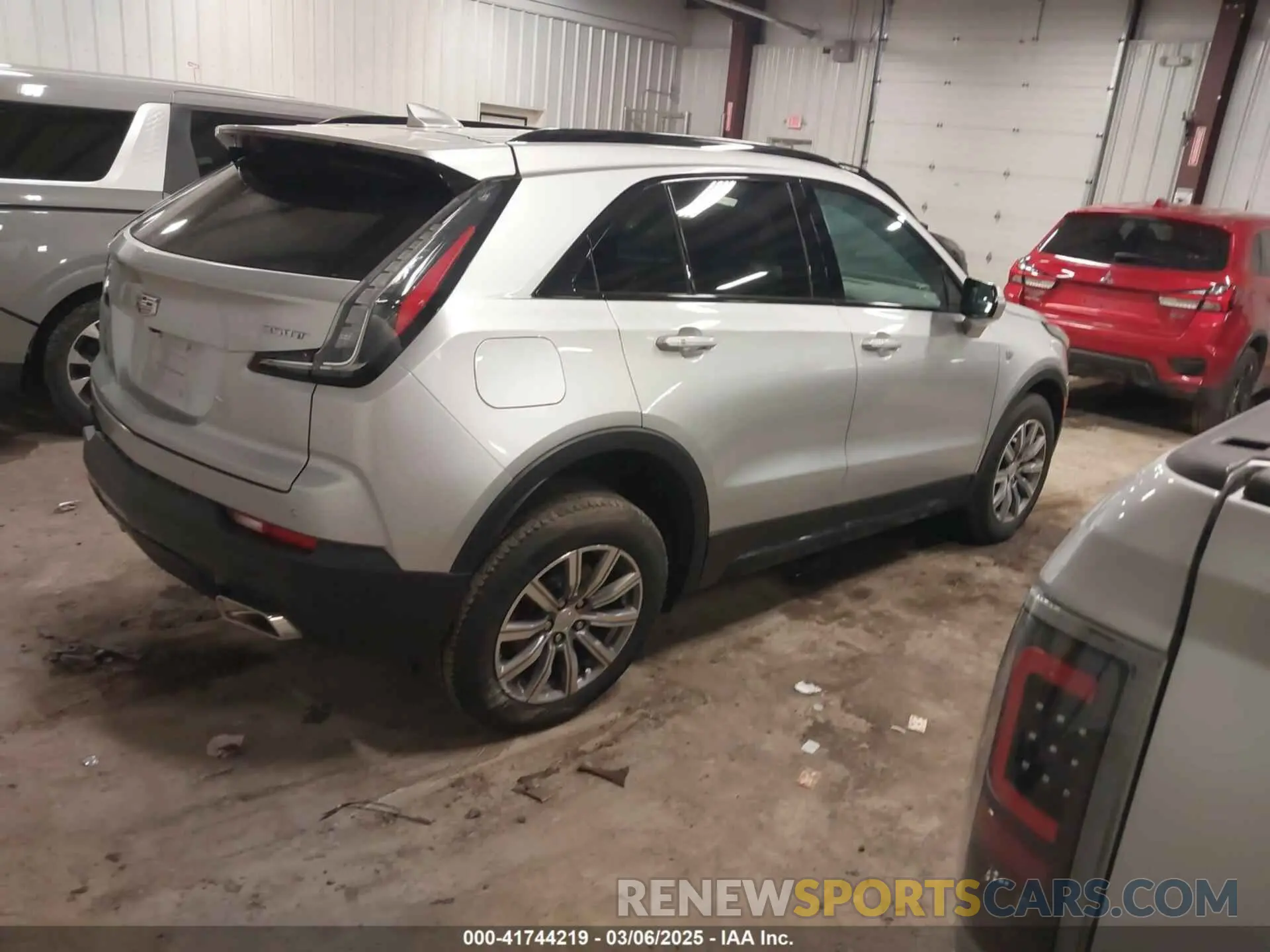 4 Photograph of a damaged car 1GYFZER40MF061378 CADILLAC XT4 2021