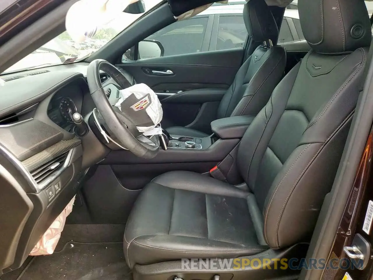 7 Photograph of a damaged car 1GYFZER43MF001188 CADILLAC XT4 2021