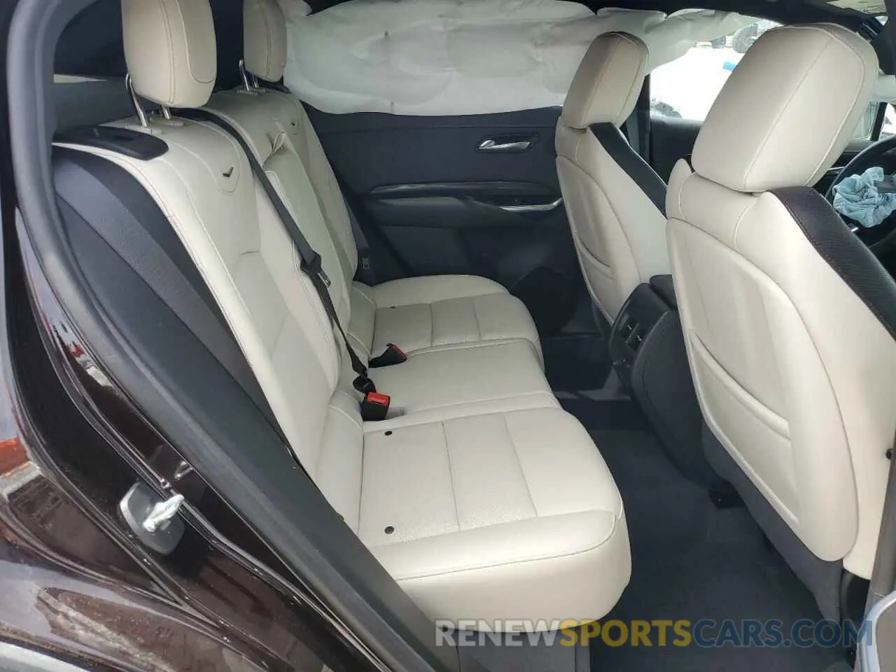 10 Photograph of a damaged car 1GYFZFR41MF036477 CADILLAC XT4 2021