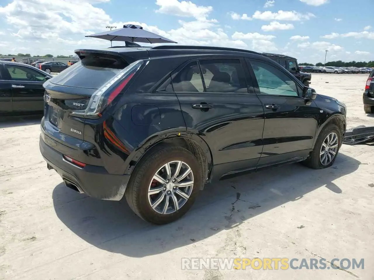 3 Photograph of a damaged car 1GYFZFR43MF054379 CADILLAC XT4 2021