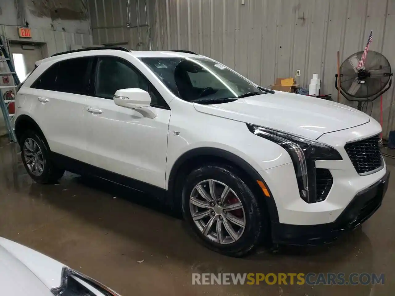 4 Photograph of a damaged car 1GYFZFR48MF023578 CADILLAC XT4 2021