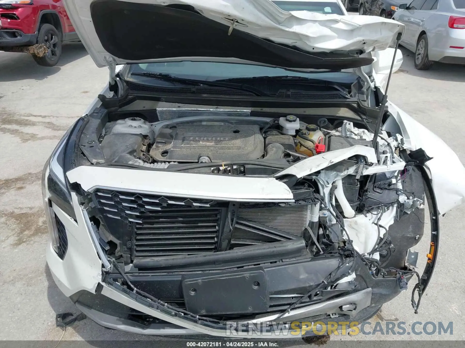 10 Photograph of a damaged car 1GYFZCR44NF144494 CADILLAC XT4 2022