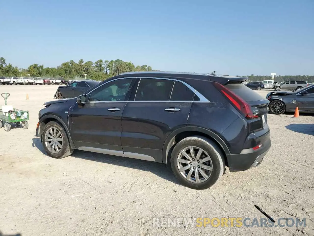 2 Photograph of a damaged car 1GYFZCR44NF151123 CADILLAC XT4 2022