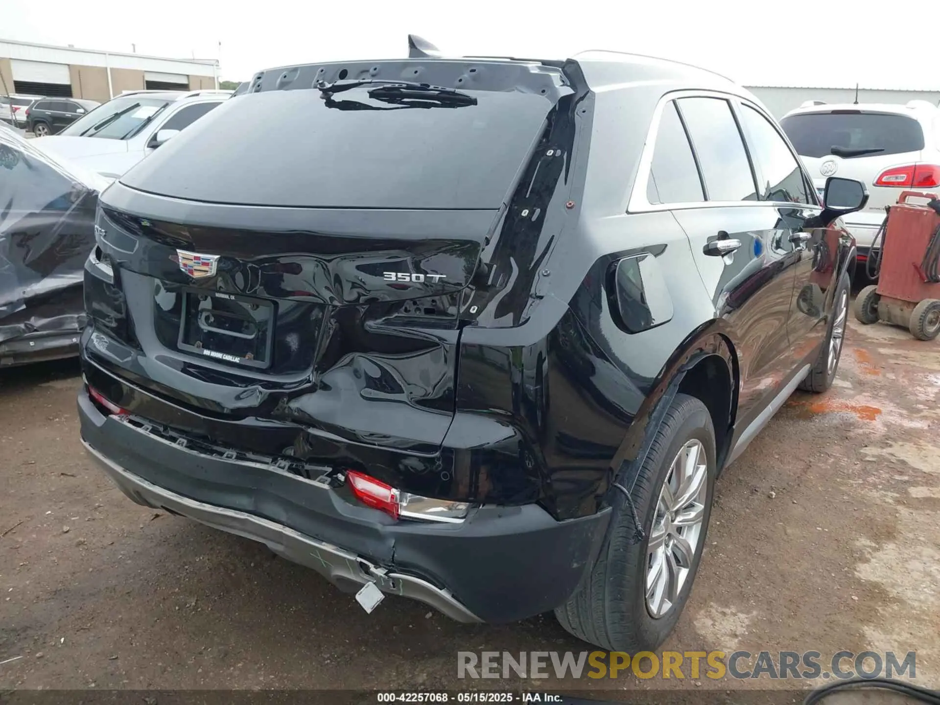 4 Photograph of a damaged car 1GYFZCR44NF169492 CADILLAC XT4 2022