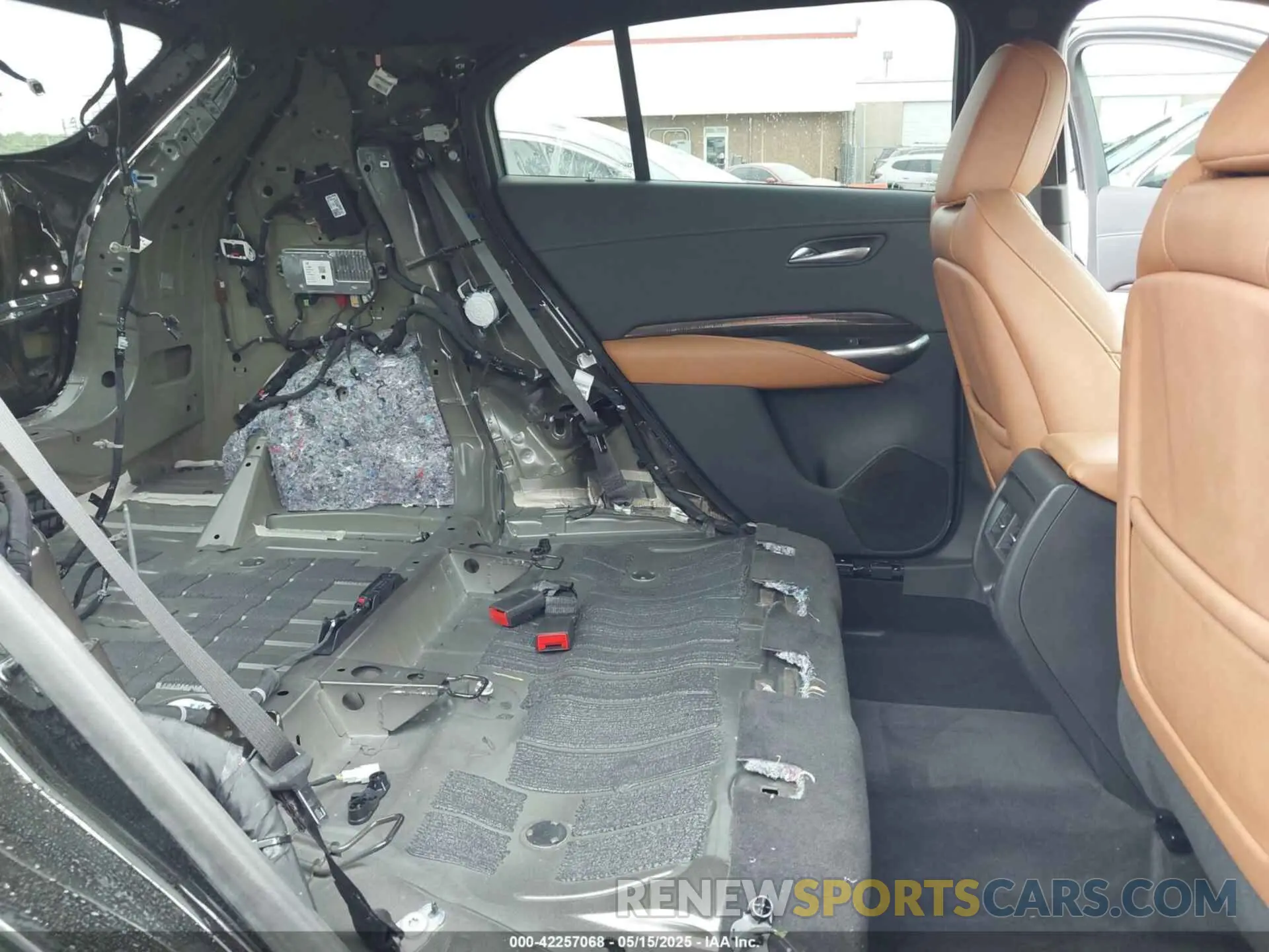 8 Photograph of a damaged car 1GYFZCR44NF169492 CADILLAC XT4 2022