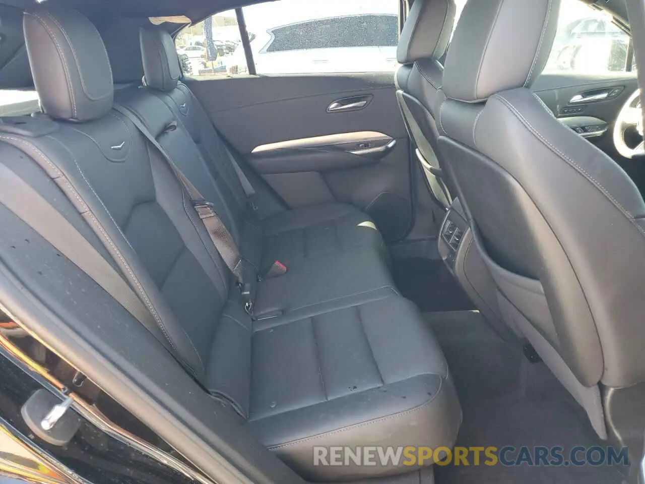 11 Photograph of a damaged car 1GYFZCR48NF105892 CADILLAC XT4 2022