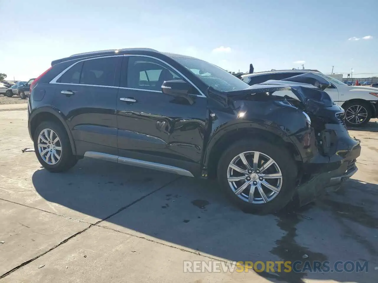 4 Photograph of a damaged car 1GYFZCR48NF105892 CADILLAC XT4 2022