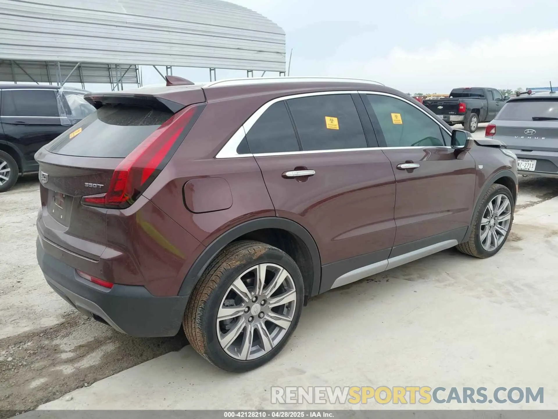 4 Photograph of a damaged car 1GYFZCR4XNF116845 CADILLAC XT4 2022