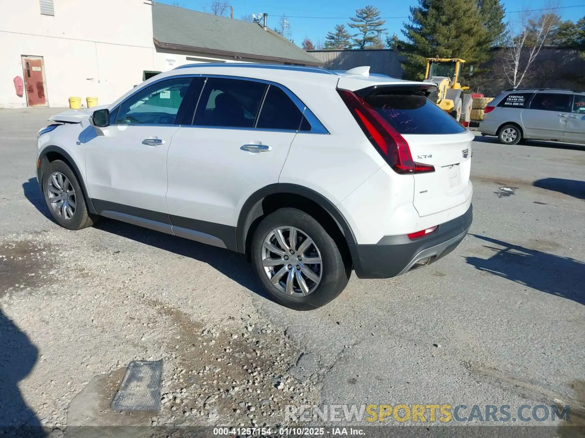 3 Photograph of a damaged car 1GYFZDR41NF105299 CADILLAC XT4 2022