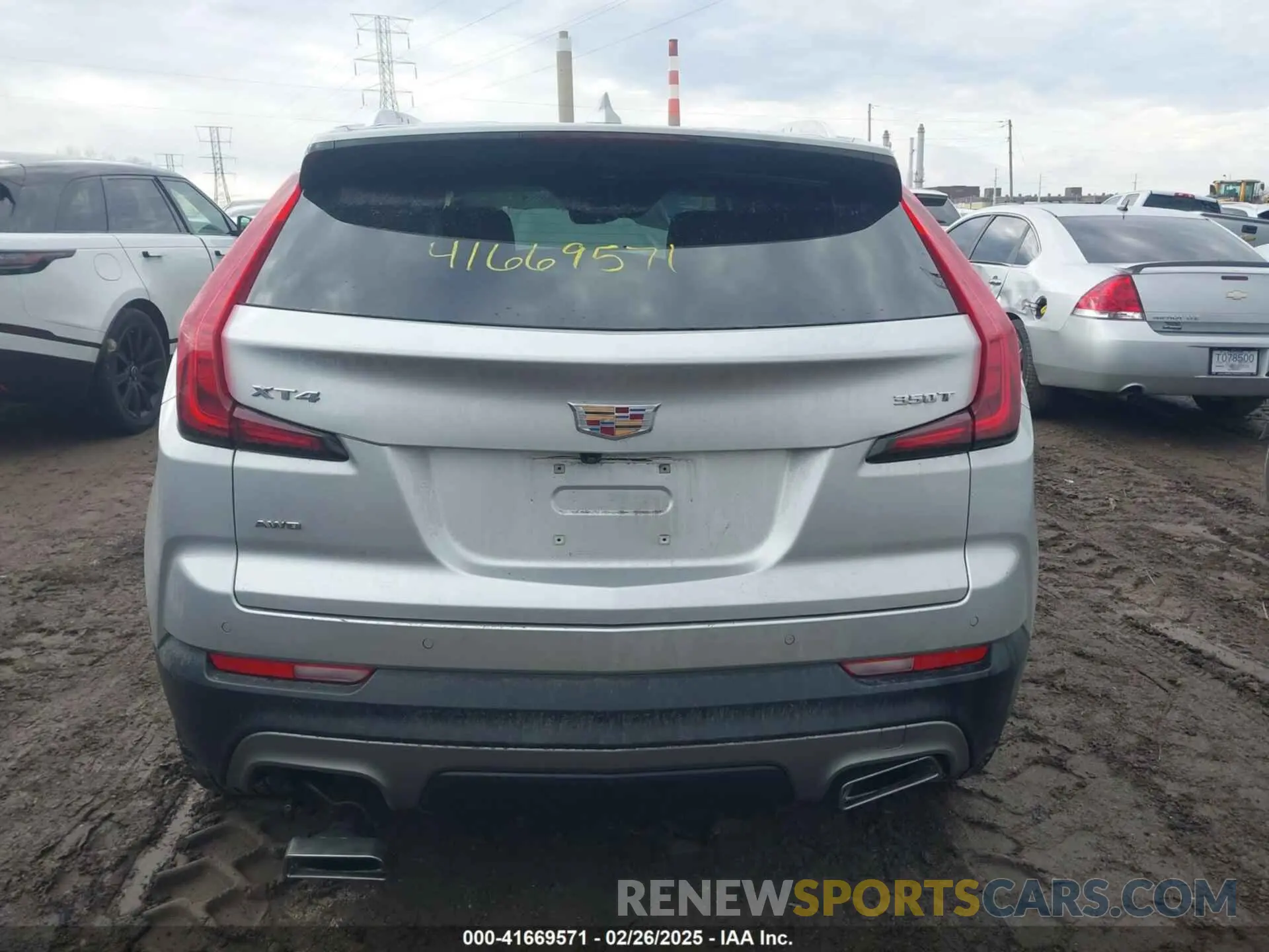 16 Photograph of a damaged car 1GYFZDR43NF152561 CADILLAC XT4 2022