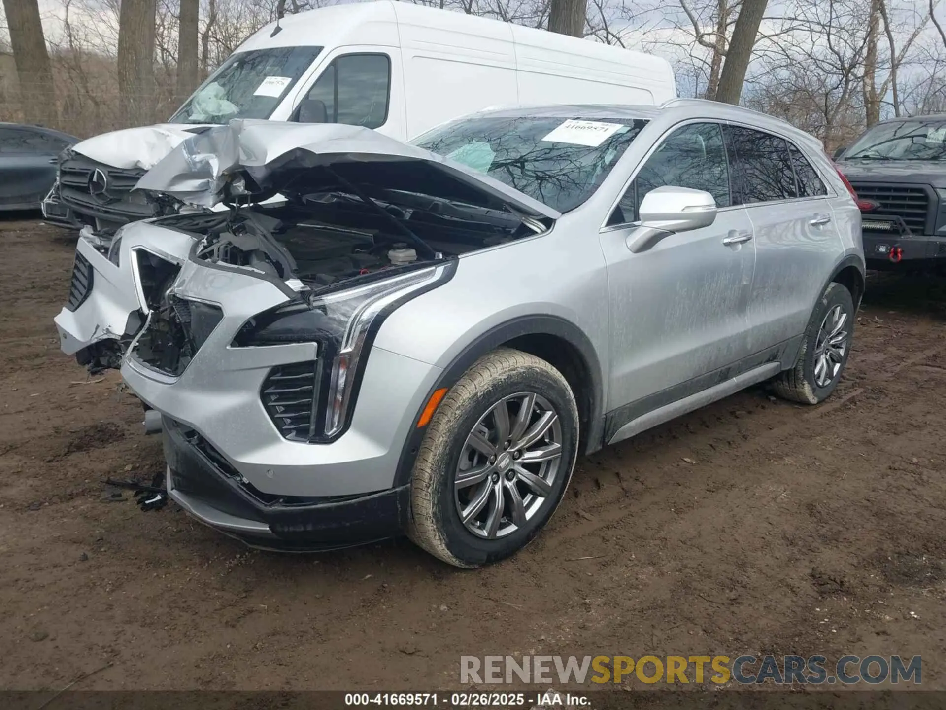 2 Photograph of a damaged car 1GYFZDR43NF152561 CADILLAC XT4 2022