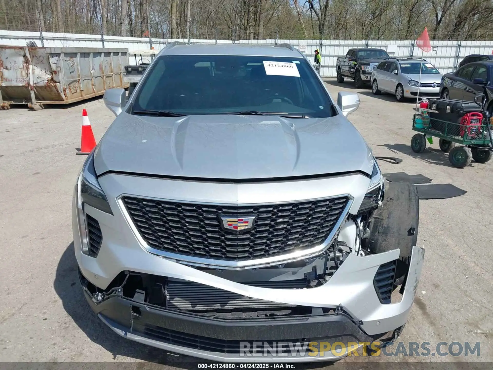 13 Photograph of a damaged car 1GYFZDR47NF157553 CADILLAC XT4 2022