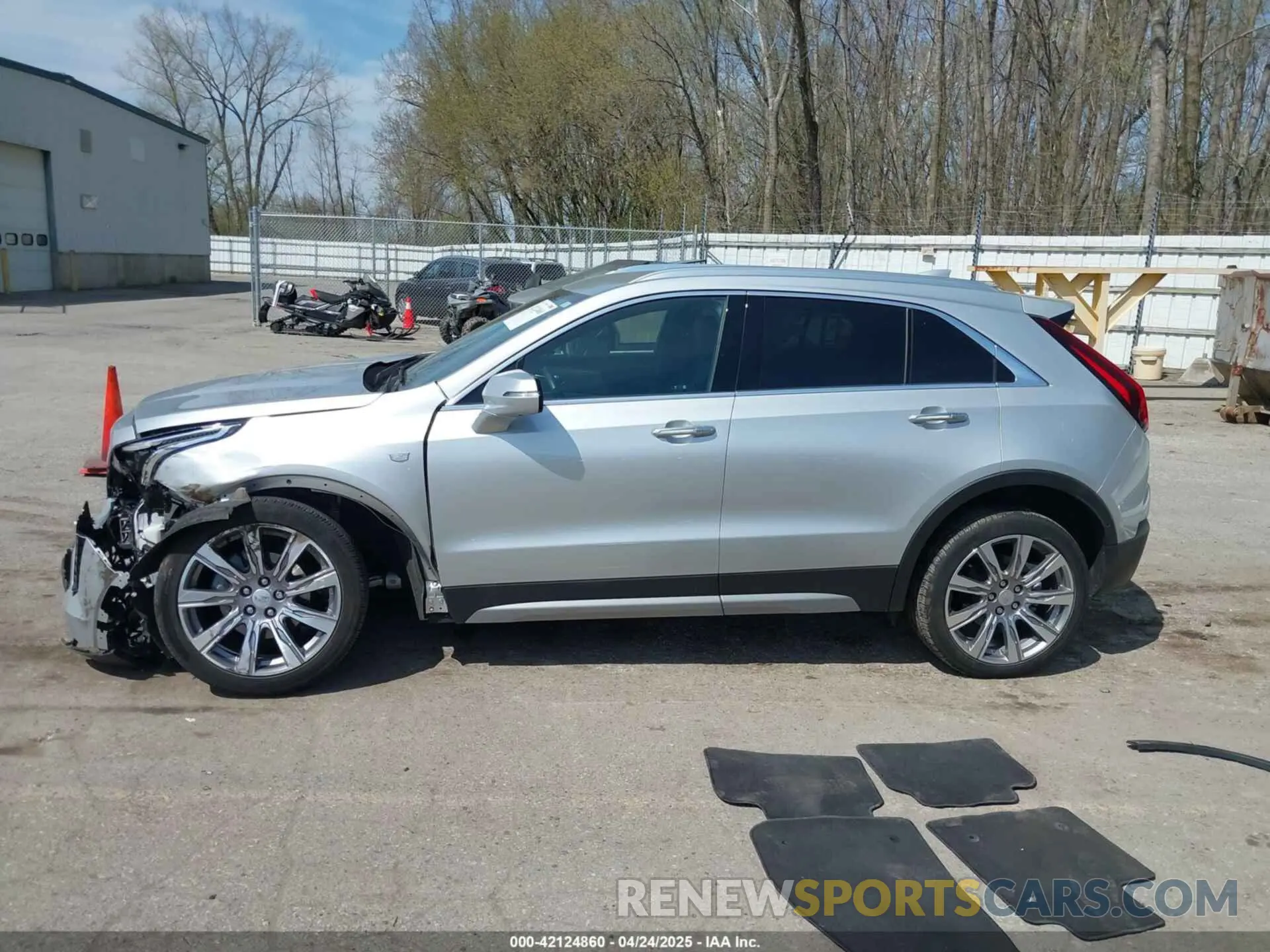 15 Photograph of a damaged car 1GYFZDR47NF157553 CADILLAC XT4 2022