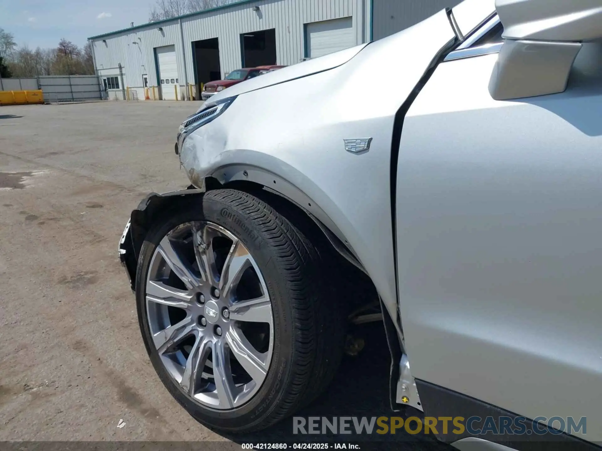 6 Photograph of a damaged car 1GYFZDR47NF157553 CADILLAC XT4 2022
