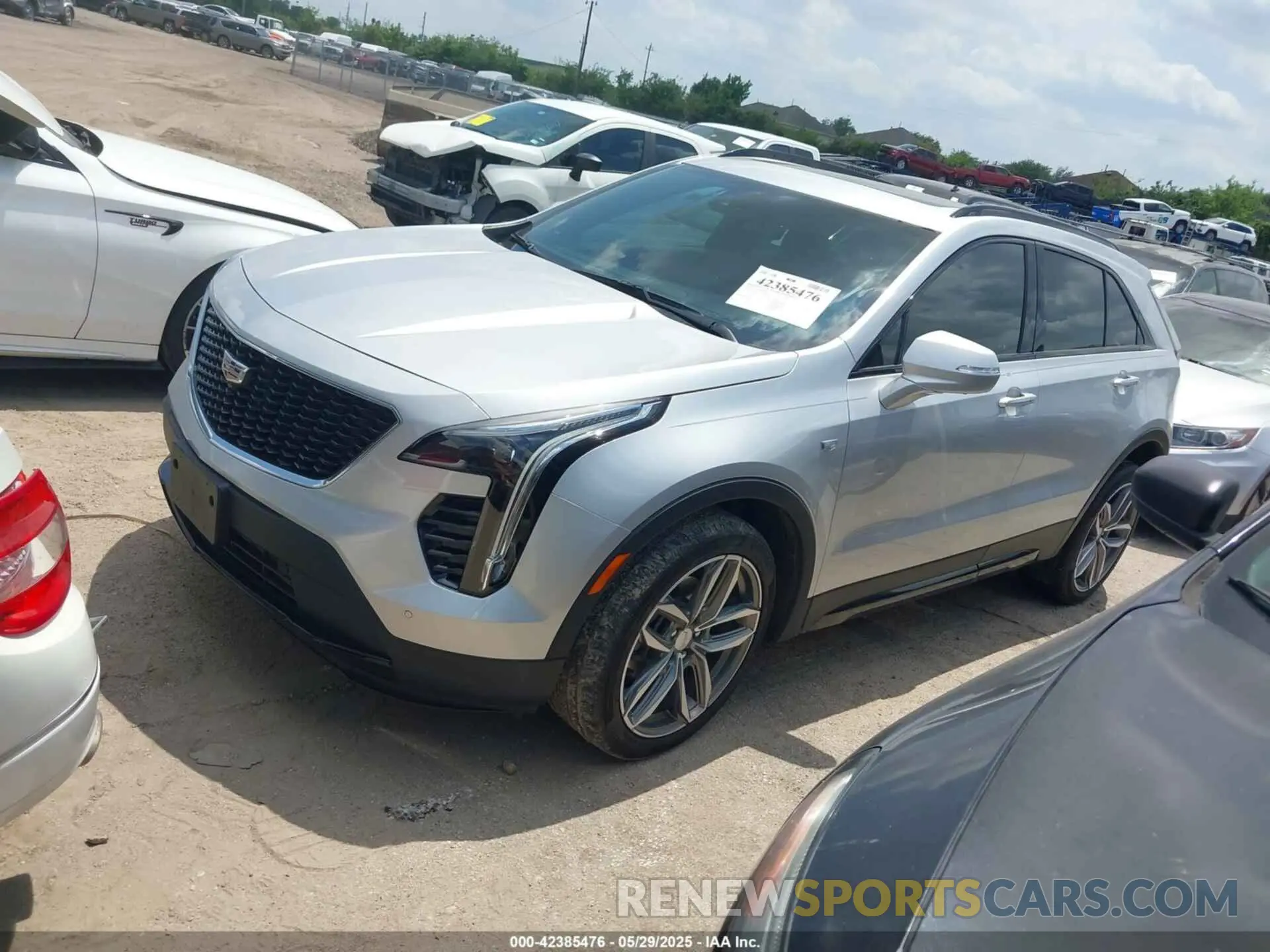2 Photograph of a damaged car 1GYFZER43NF145874 CADILLAC XT4 2022