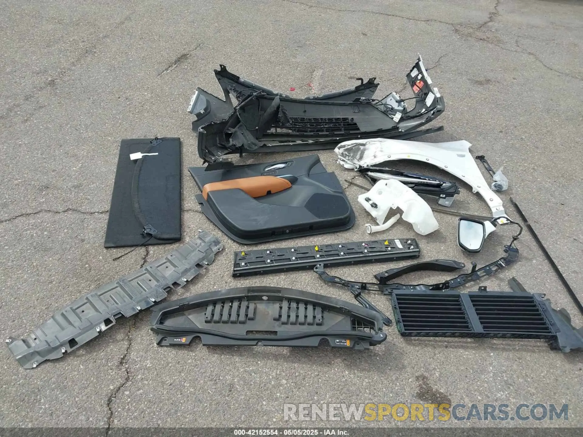 12 Photograph of a damaged car 1GYFZER44NF164899 CADILLAC XT4 2022
