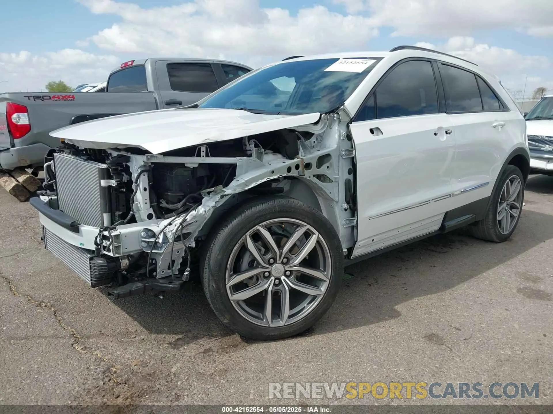 2 Photograph of a damaged car 1GYFZER44NF164899 CADILLAC XT4 2022