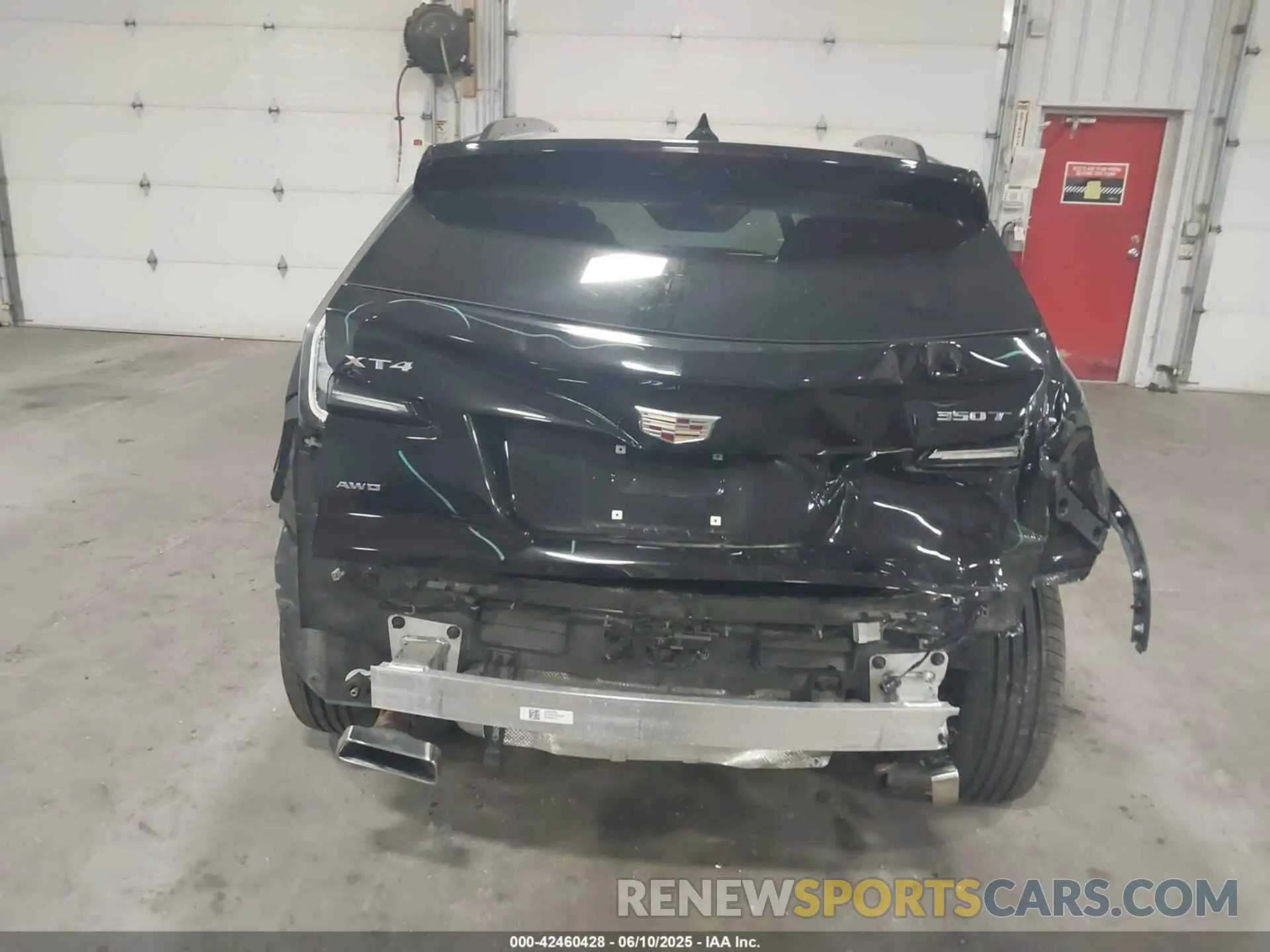 16 Photograph of a damaged car 1GYFZFR4XNF124137 CADILLAC XT4 2022