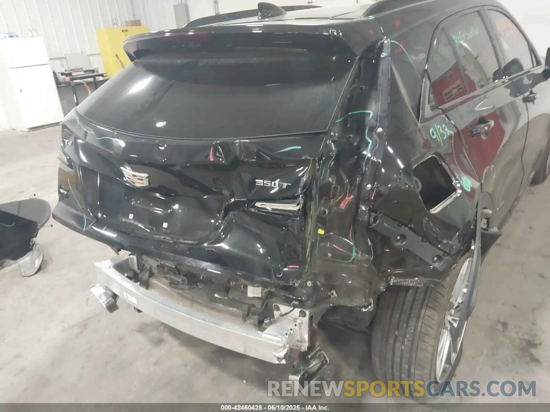 6 Photograph of a damaged car 1GYFZFR4XNF124137 CADILLAC XT4 2022