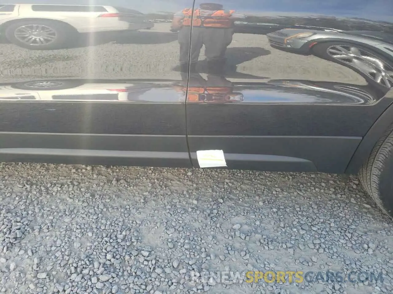 13 Photograph of a damaged car 1GYAZAR40PF101482 CADILLAC XT4 2023