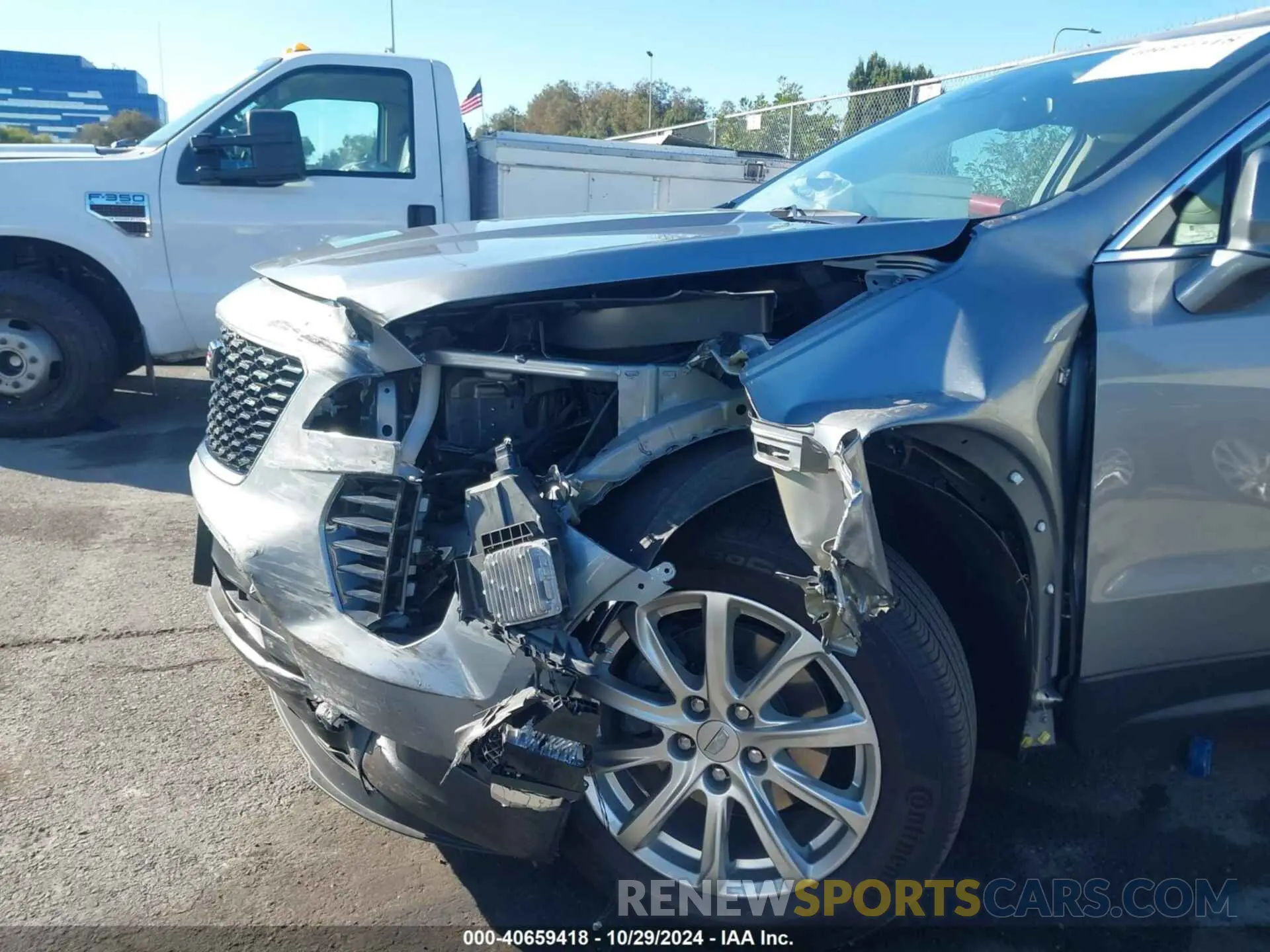 6 Photograph of a damaged car 1GYAZAR43PF185264 CADILLAC XT4 2023