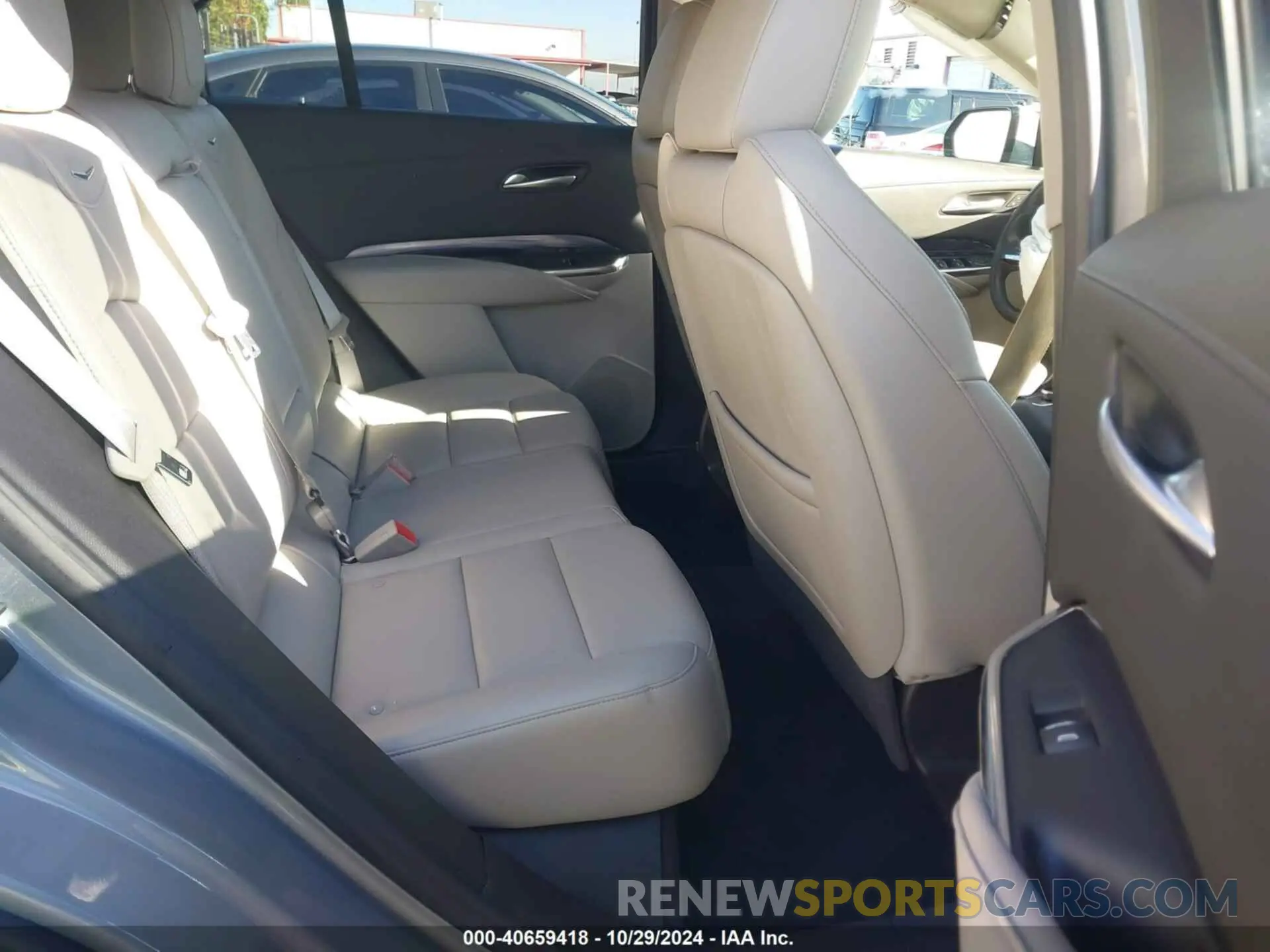 8 Photograph of a damaged car 1GYAZAR43PF185264 CADILLAC XT4 2023