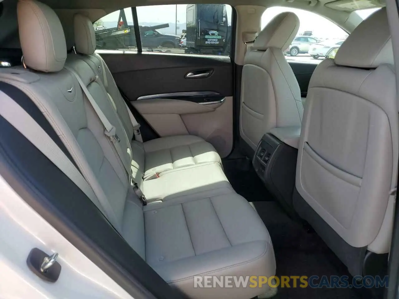 11 Photograph of a damaged car 1GYAZAR46PF134602 CADILLAC XT4 2023