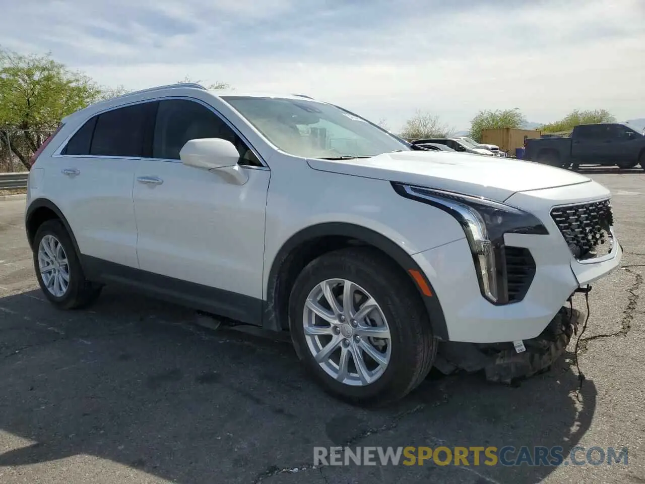 4 Photograph of a damaged car 1GYAZAR46PF134602 CADILLAC XT4 2023