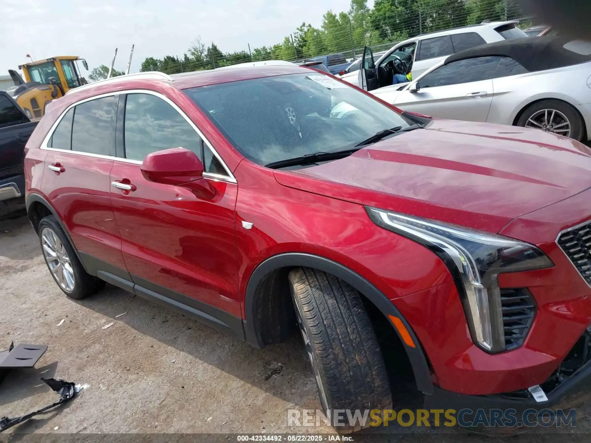 13 Photograph of a damaged car 1GYAZAR47PF133023 CADILLAC XT4 2023
