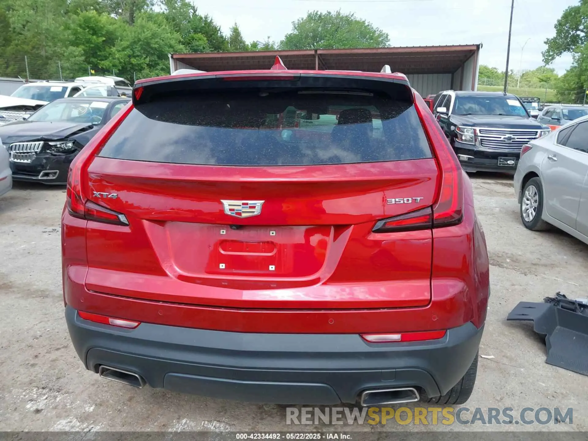 16 Photograph of a damaged car 1GYAZAR47PF133023 CADILLAC XT4 2023