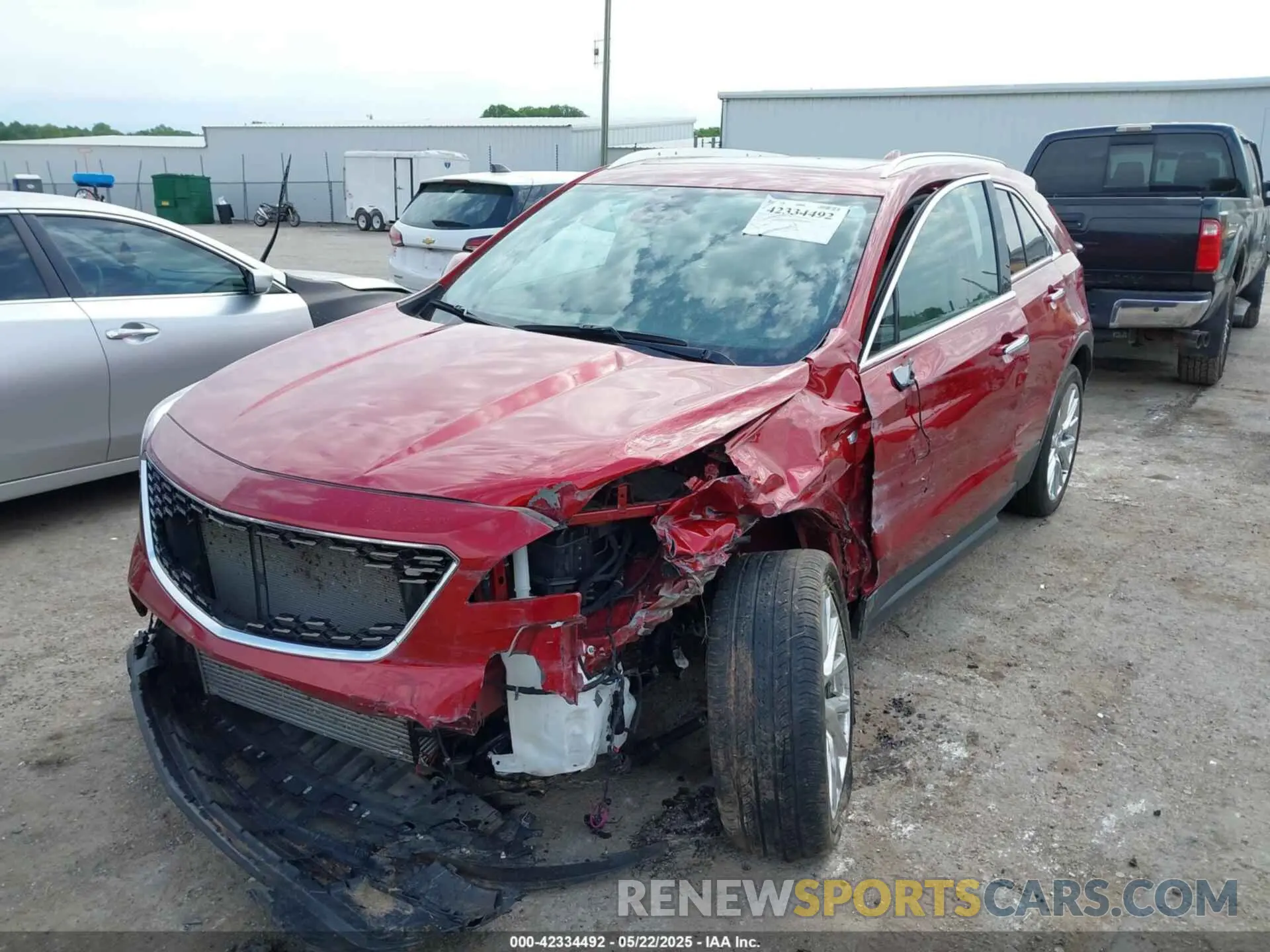 2 Photograph of a damaged car 1GYAZAR47PF133023 CADILLAC XT4 2023