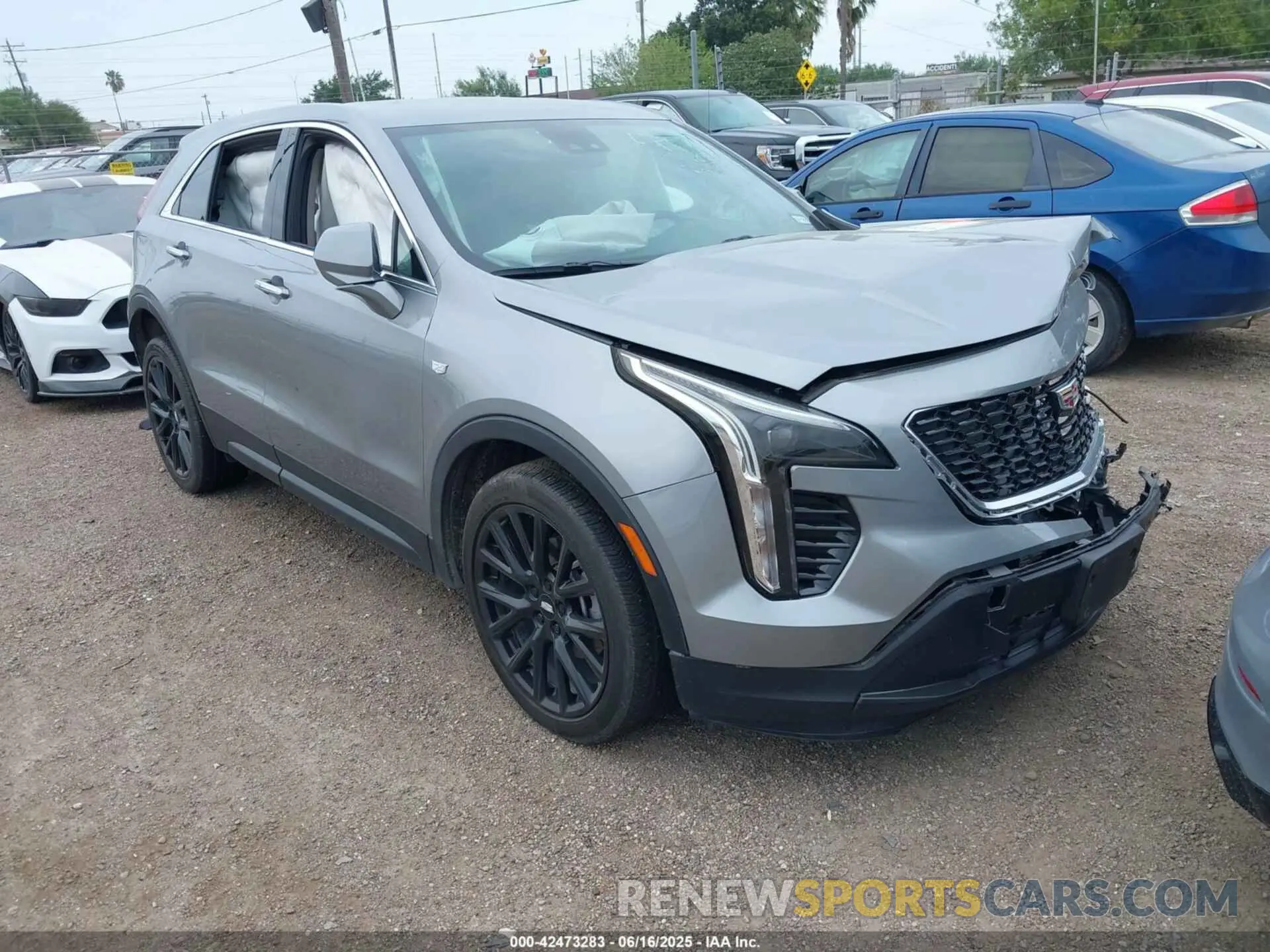 1 Photograph of a damaged car 1GYAZAR47PF134530 CADILLAC XT4 2023