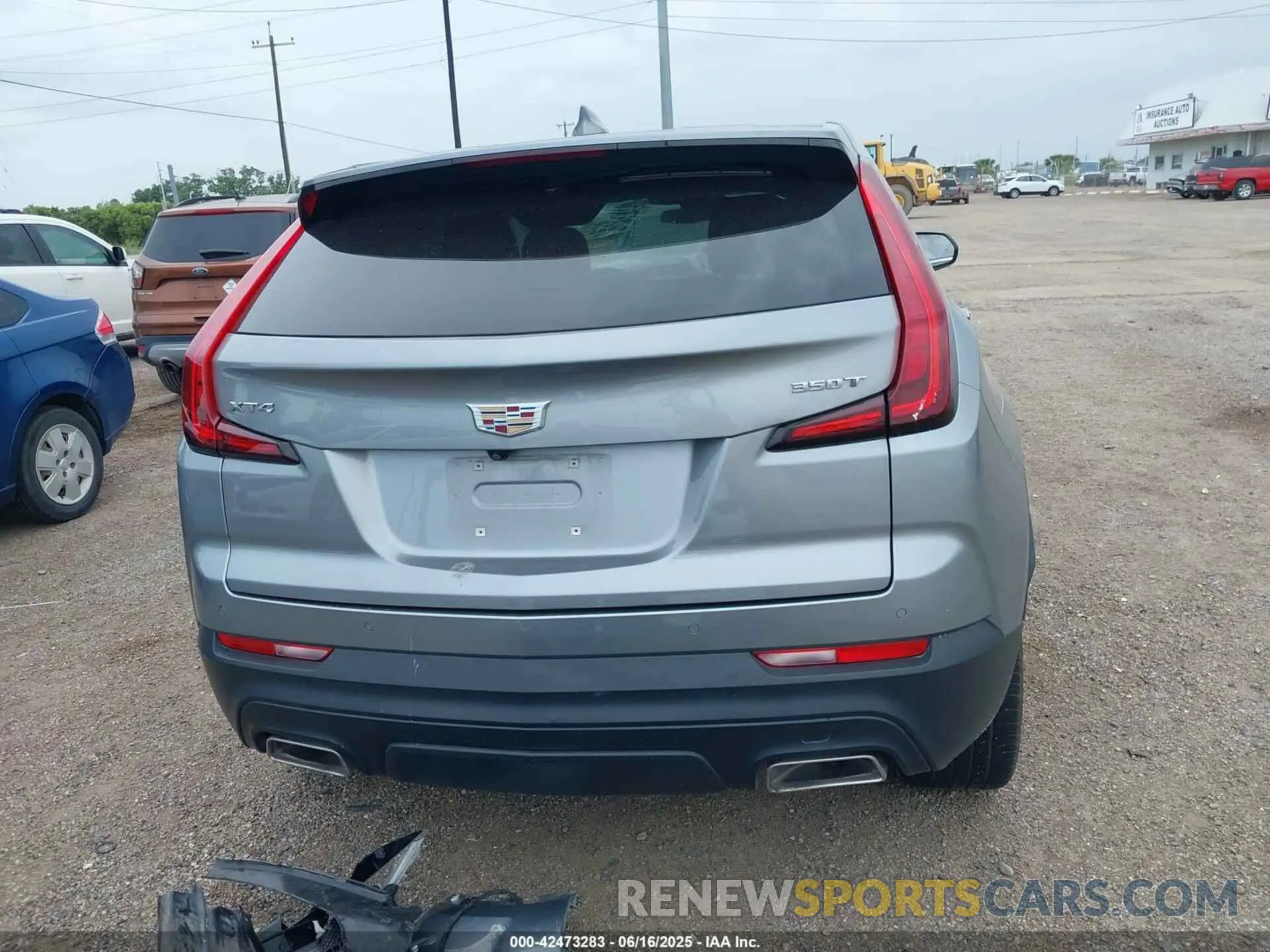 16 Photograph of a damaged car 1GYAZAR47PF134530 CADILLAC XT4 2023