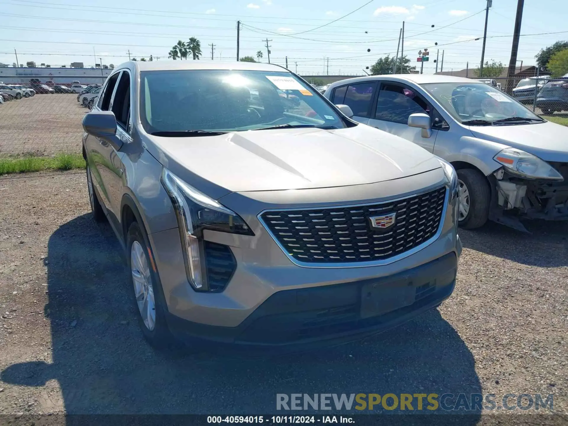 1 Photograph of a damaged car 1GYAZAR4XPF116698 CADILLAC XT4 2023