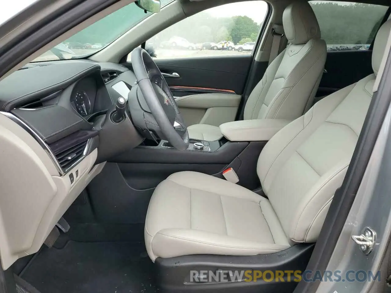 7 Photograph of a damaged car 1GYAZAR4XPF171491 CADILLAC XT4 2023