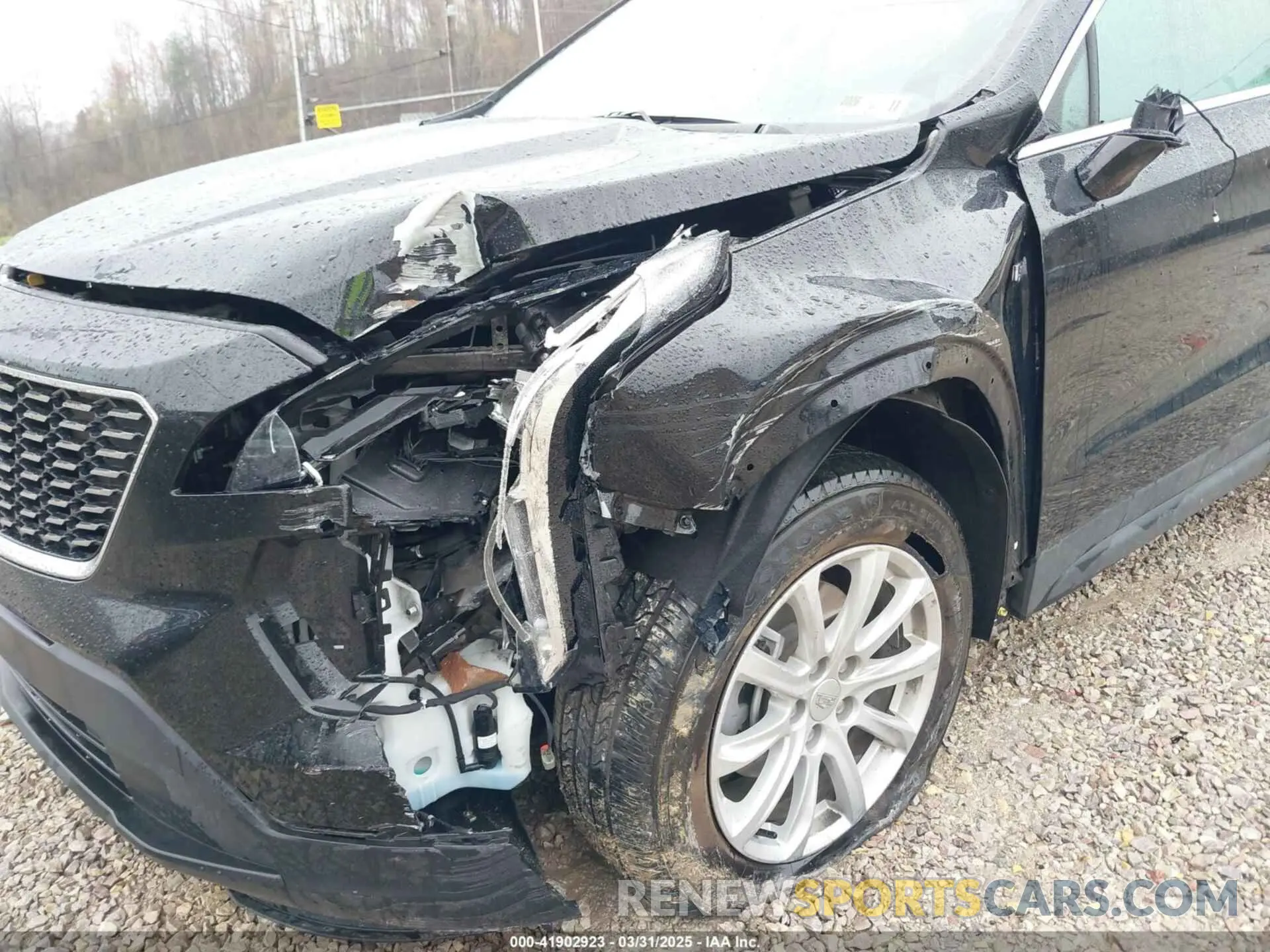 6 Photograph of a damaged car 1GYFZBR42PF103973 CADILLAC XT4 2023