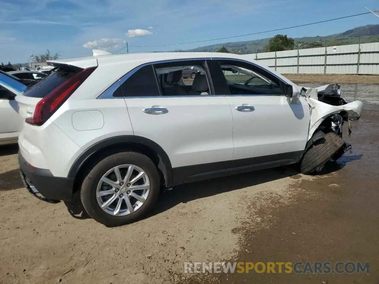 3 Photograph of a damaged car 1GYFZBR44PF101576 CADILLAC XT4 2023
