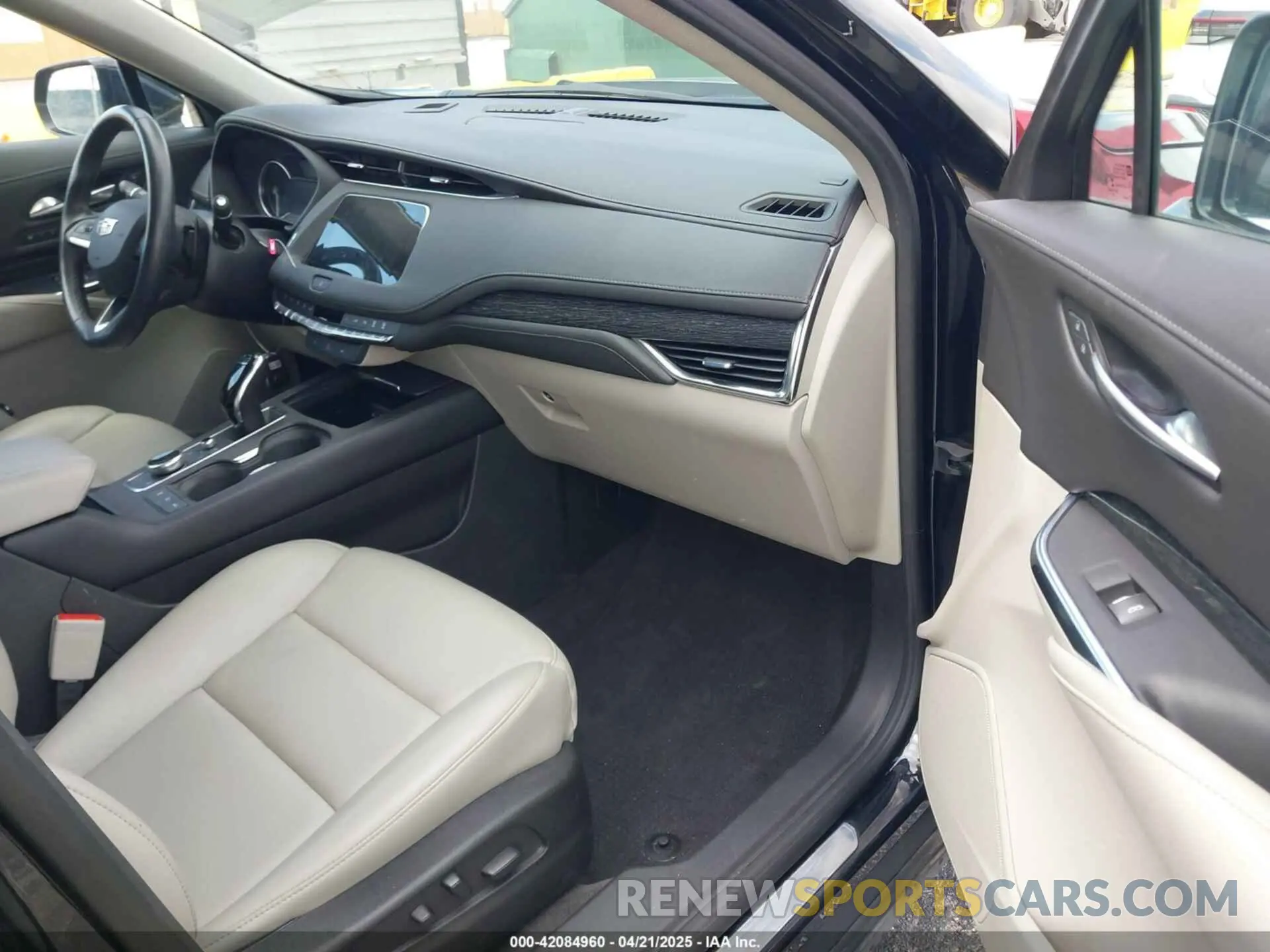 5 Photograph of a damaged car 1GYFZCR44PF170452 CADILLAC XT4 2023