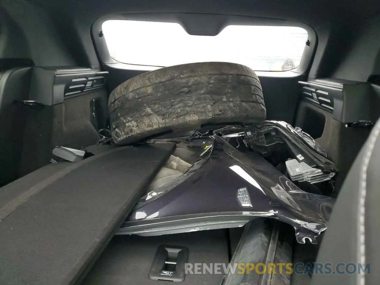 10 Photograph of a damaged car 1GYFZDR40PF101649 CADILLAC XT4 2023