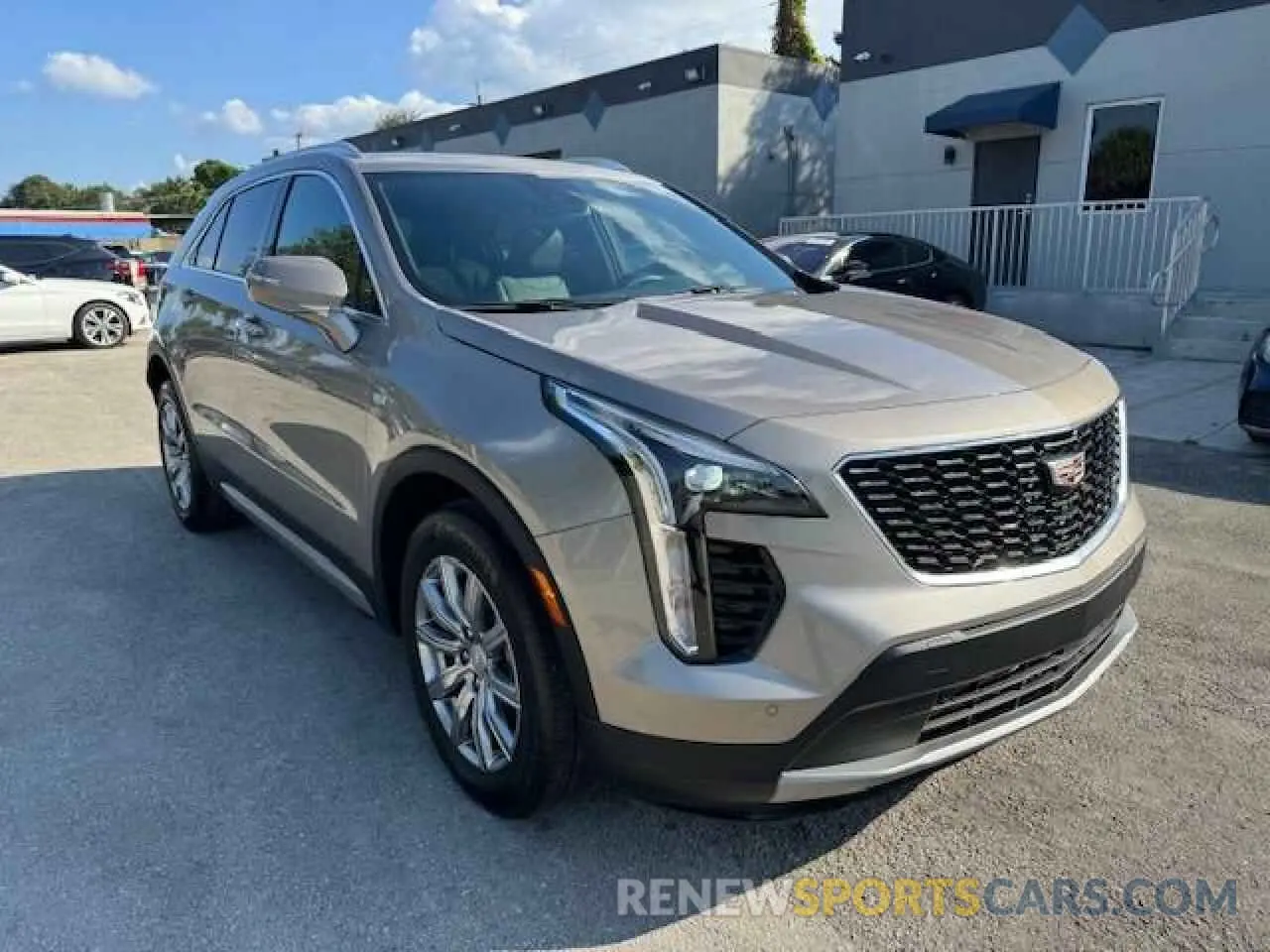 4 Photograph of a damaged car 1GYFZDR40PF108407 CADILLAC XT4 2023